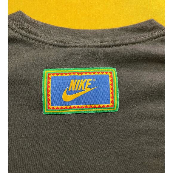 Nike Black Short Sleeve Just Do It Peace Sign T-Shirt, Size M - Picture 3 of 13